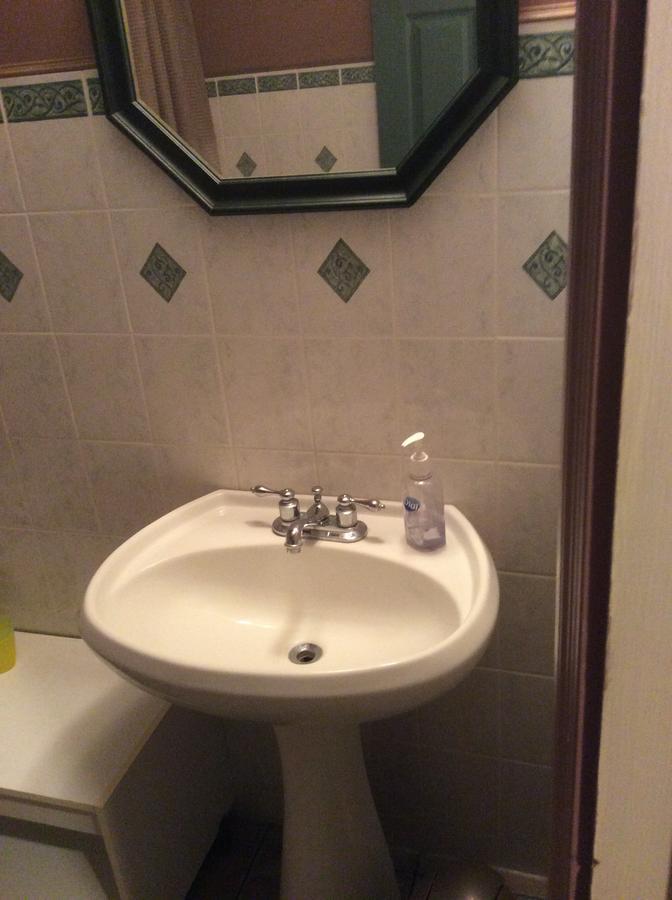 Du Suroit Hotel 2*