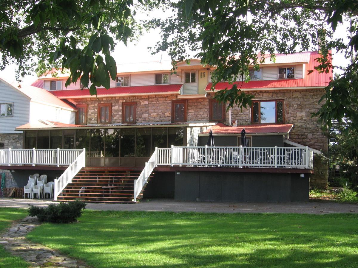 Du Suroit Hotel